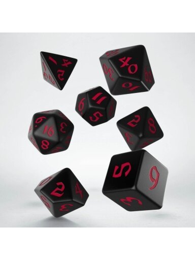 Classic Runic Black & Red Dice Set (7) (Kauliukai)